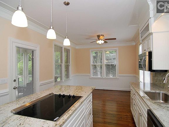 3rd image of 206 Wexford Ct