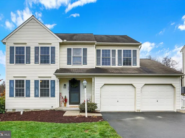 123 Graystone Dr, Hummelstown, PA 17036