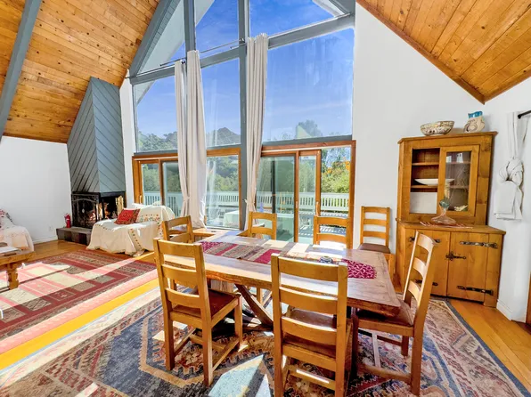 22012 Topanga School Rd #R, Topanga, CA 90290