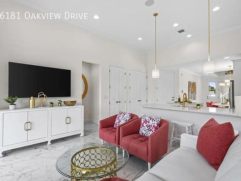 16181 Oakview Dr — Photo 4