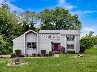 305 Pearcy Ave, Bridgeport, WV 26330