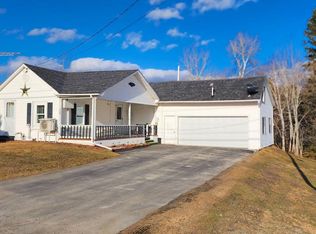 3286 W Chapman Rd, Mapleton, ME 04757