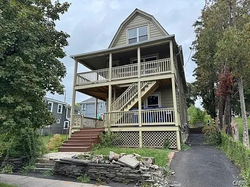 1607 Burnet Ave #1 Photo 1
