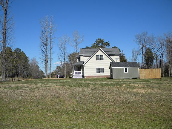 4th image of 26 Cove Dr