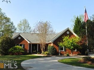 570 Martin Mill Rd, Moreland, GA 30259