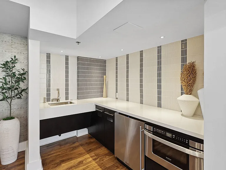 Modern kitchen station, ready for you