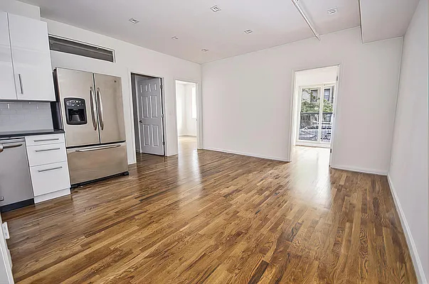 Rented by Level Group | media 16