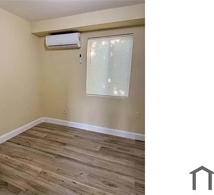 461 NW 9th St #10 — Photo 8