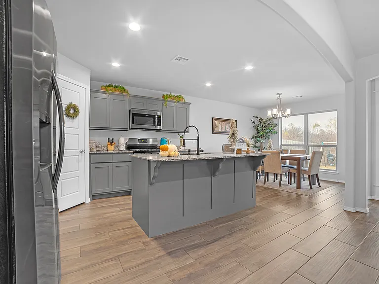 2028 E Union St S — Photo 14