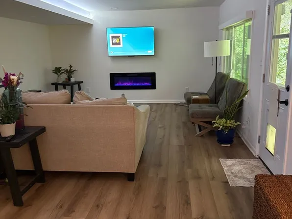 2883 Wynfair Dr #6, Marietta, GA 30062