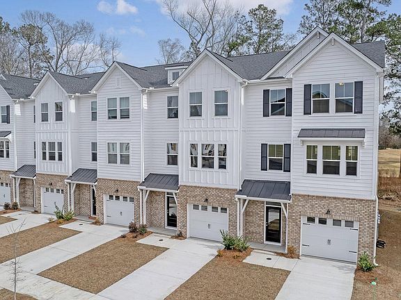 2nd image of 5212 New Palm Ct