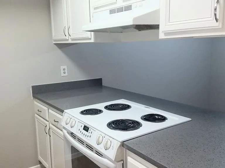 1402 E Guadalupe Rd #150 — Photo 9
