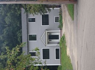 95 Dale St, Brookline, MA 02467