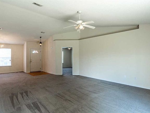 4th image of 145 Windward Ct