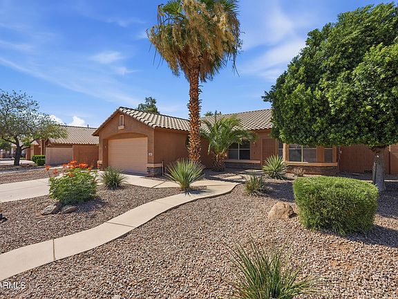 2nd image of 2362 E MORELOS Street