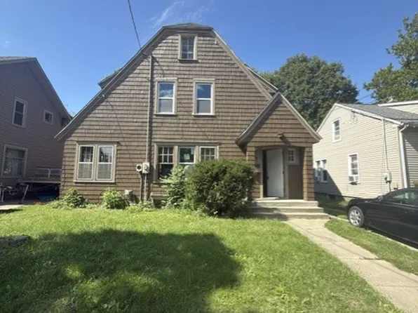 1836 Osband Ave, Lansing, MI 48910