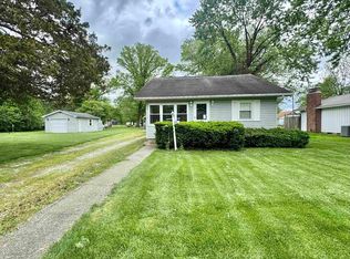 612 W Reed St, Benton, IL 62812