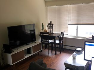 2705 N Oakland Ave APT 6, Milwaukee, WI 53211