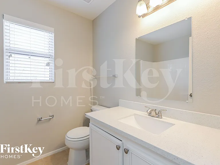 1573 Alpine Hills Ave — Photo 16
