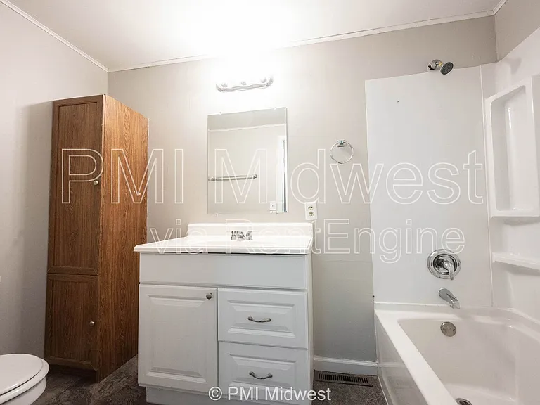 334 Ellis St — Photo 24