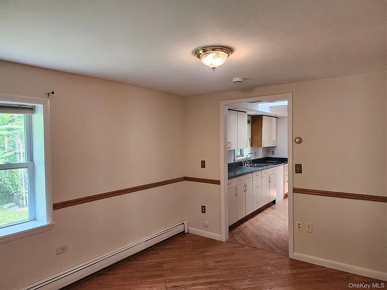 32 Osborne Hill Rd — Photo 7