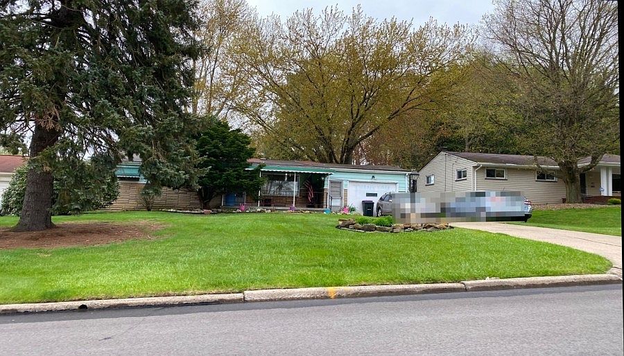 1st image of 69 Memorial Cir