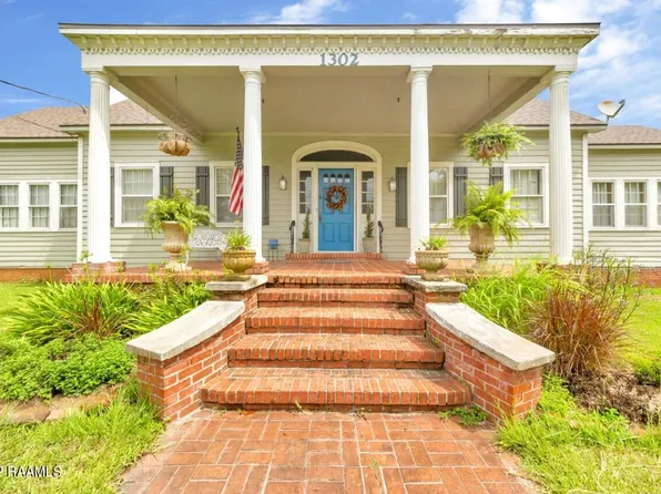 1302 W Port St, Abbeville, LA 70510