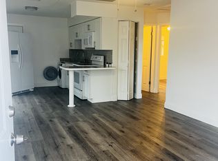 805 10th St SW APT A, Largo, FL 33770