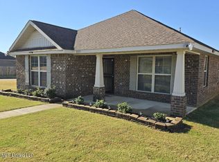 8831 Kimberly Dawn Dr, Southaven, MS 38671