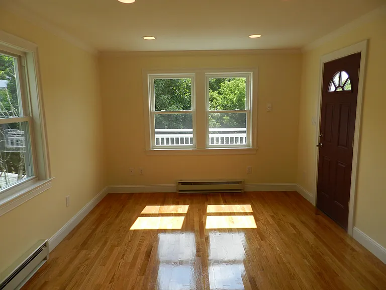 20 Greenville St #2 — Photo 13