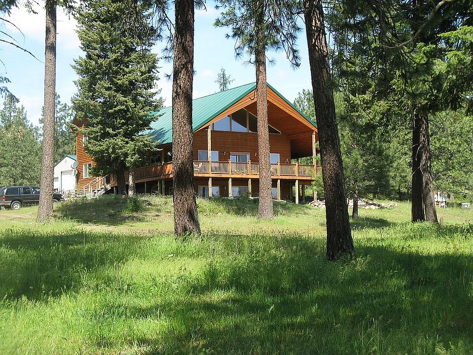 Front (east facing) side 