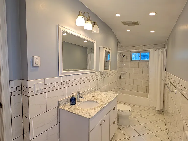 179 College Ave #2 — Photo 14