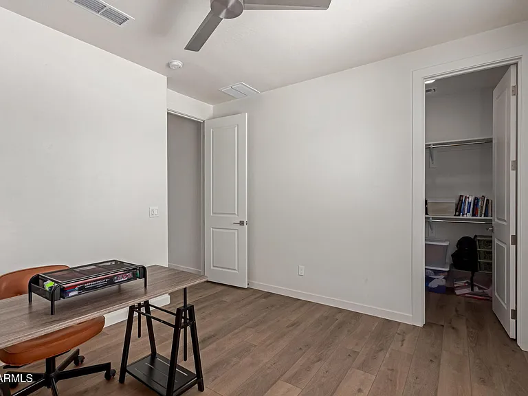 3746 E Earll Dr — Photo 22