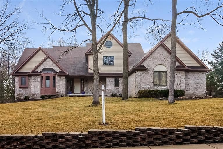 1st image of 2630 Pin Oak Dr