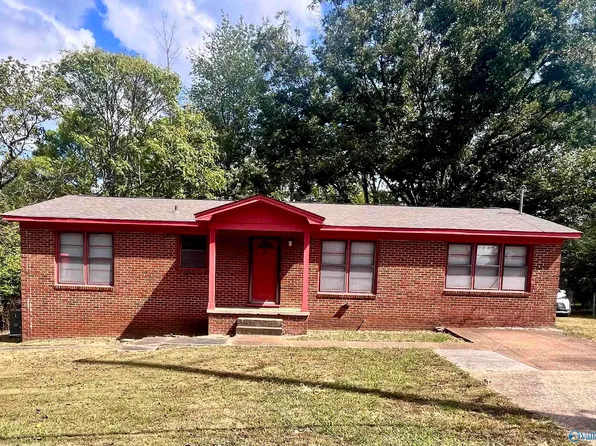3102 Pulaski Pike NW, Huntsville, AL 35810