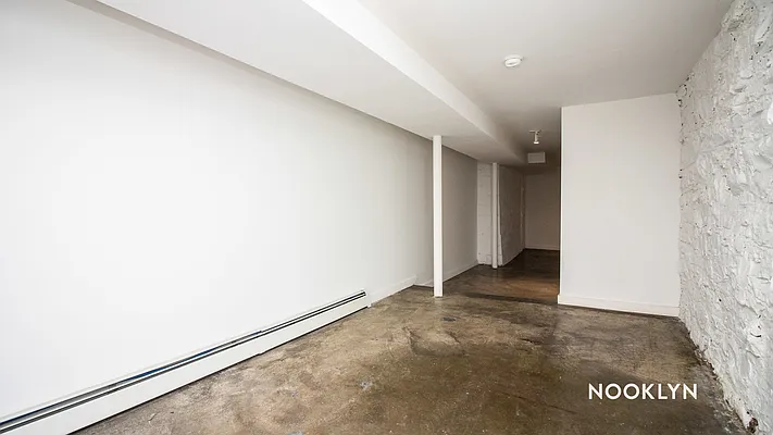 Rented by Nooklyn NYC LLC | media 30