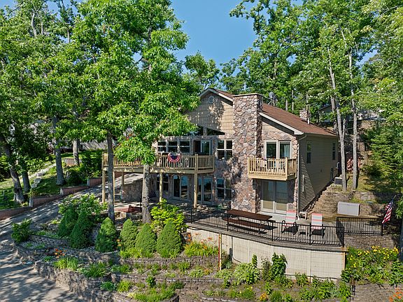 5th image of 6389 Honey Ln