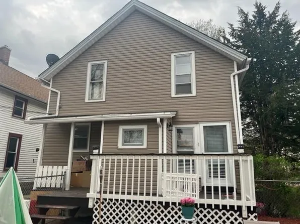 1322 Jackson St, Rockford, IL 61107