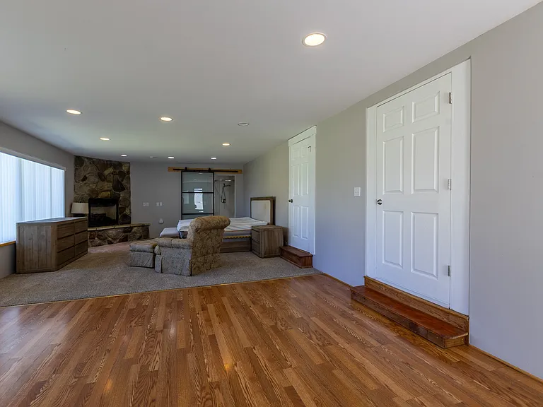 5970 E Highway 160 — Photo 37