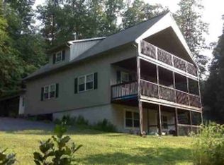 357 Berry Mountain Rd, Millersburg, PA 17061