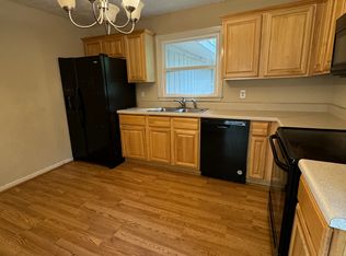 11 Sandy Beach Ter NW, Rome, GA 30165