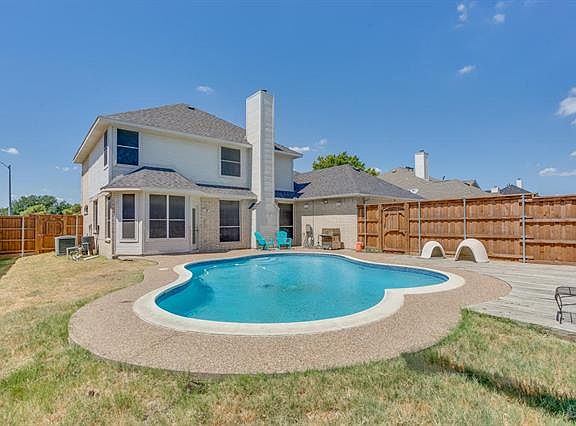 4th image of 609 Grimsworth Ct