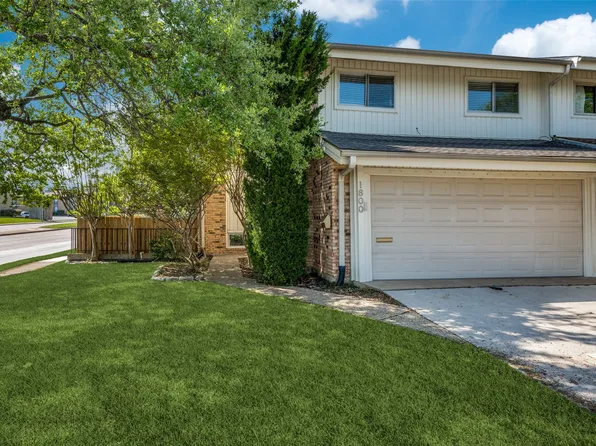 1800 Lakecrest Ct, Carrollton, TX 75006
