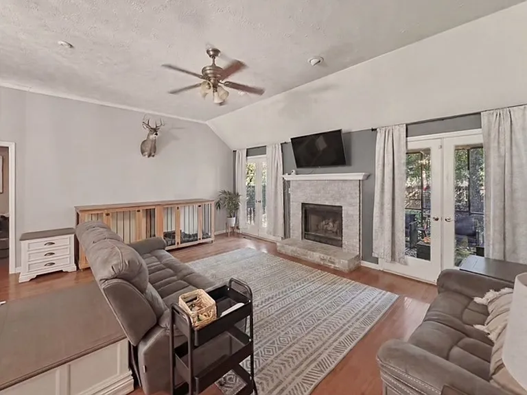 115 Juniper Ct — Photo 5