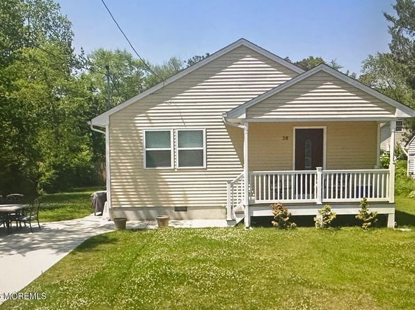 28 Dolphin Way