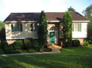 9200 Willoughby Rd, Pittsburgh, PA 15237