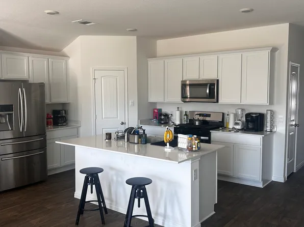 356 Gladiola Loop, Kyle, TX 78640