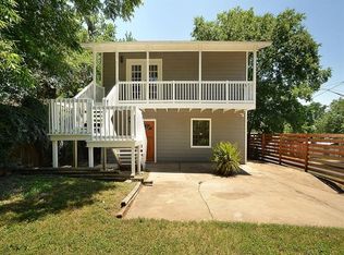 2401 E 9th St, Austin, TX 78702