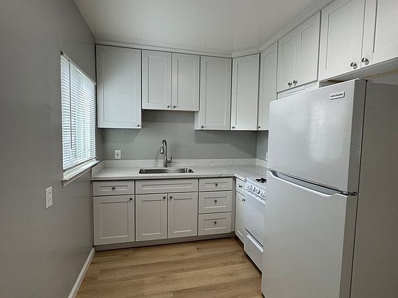 5th image of 1018 Pepitone Ave APT 7