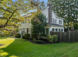 660 Hillcrest Blvd, Phillipsburg, NJ 08865